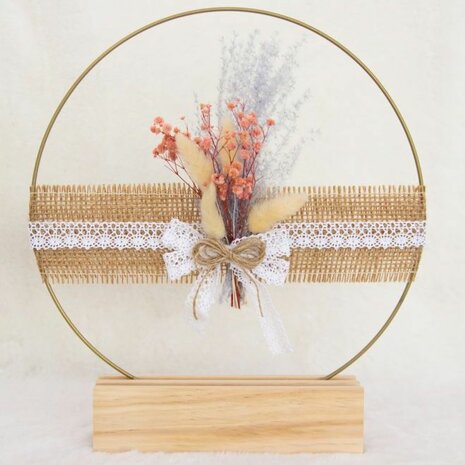 Voorbeeld project met metalen ring Bij vilt enzo